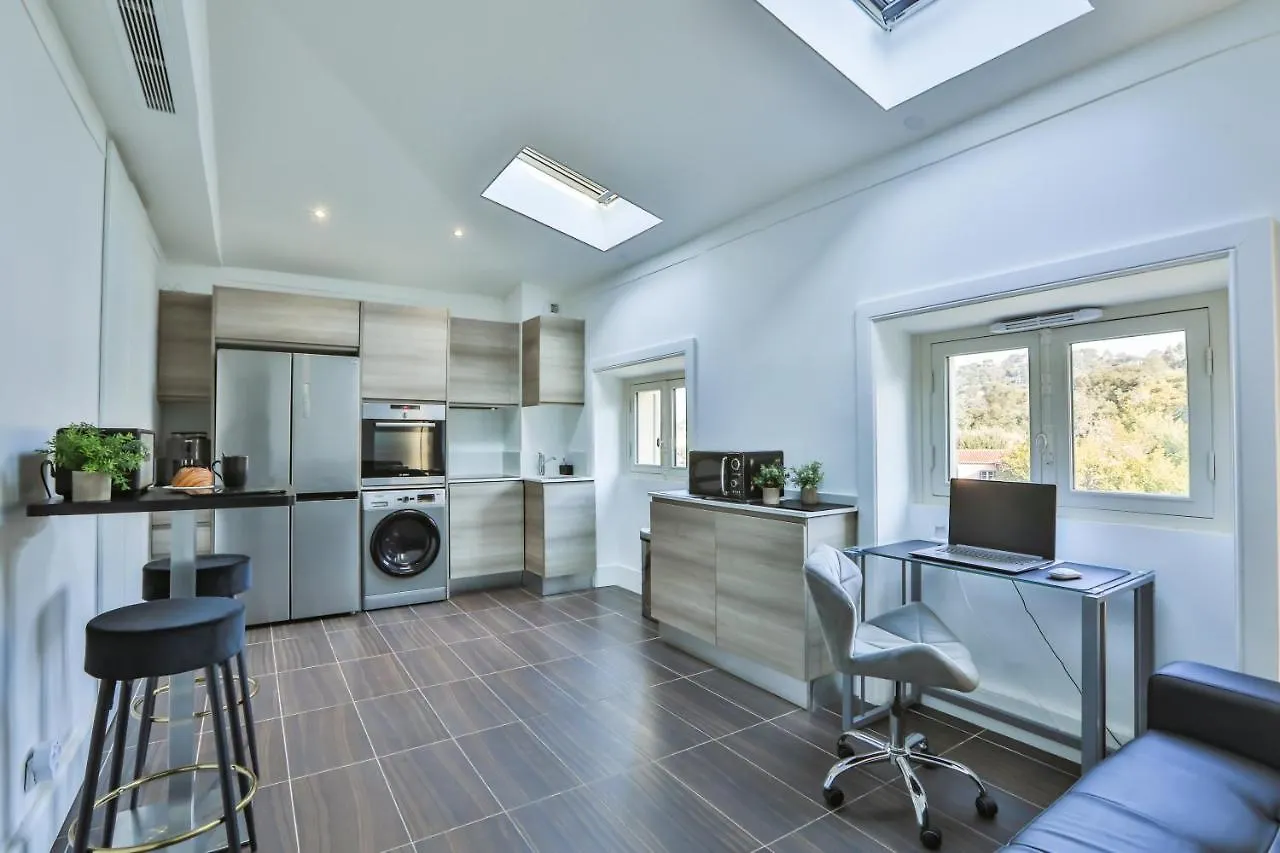 Suite Tropez, Residence De Prestige لا كروا فالميه 0*,  فرنسا